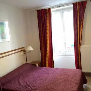 Hotel Azur Montmartre, Paris
